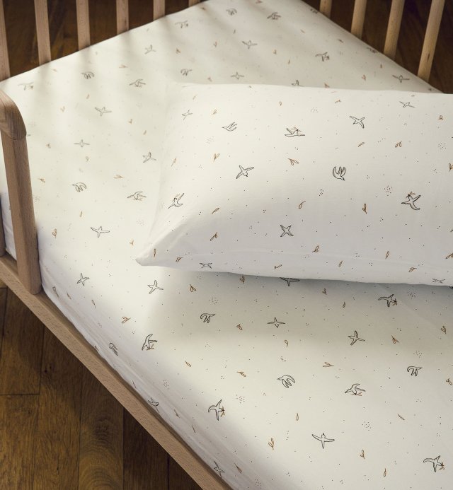Organic cotton pillowcase with l'envolée pattern 60x60 - 50x70 - 40x60