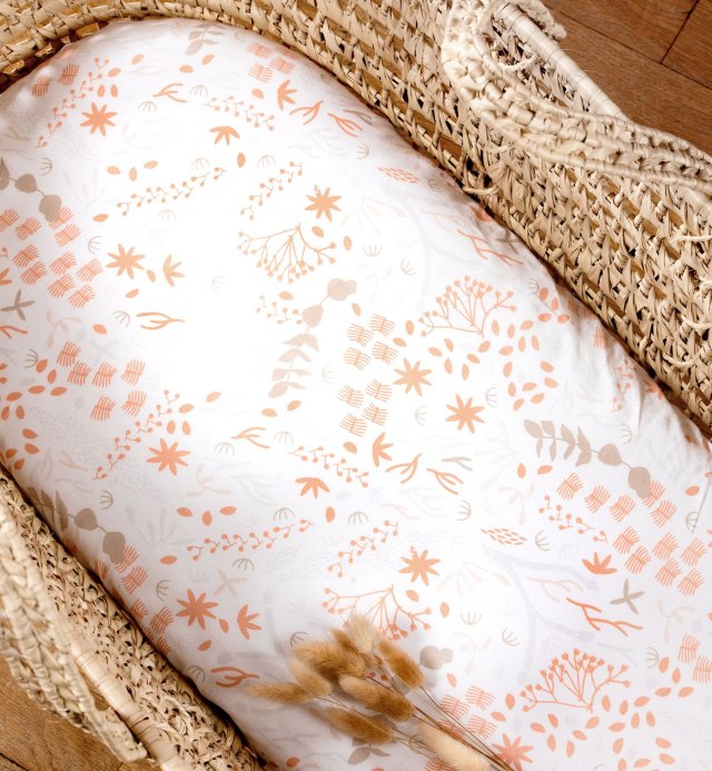 Yukari patterned baby fitted sheet in organic cotton for baby carriage