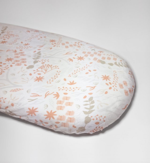 Yukari patterned baby fitted sheet in organic cotton for baby carriage