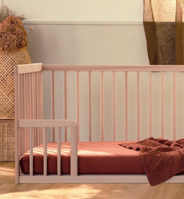 Lit à barreaux bébé evolutif 70x140cm en bois massif fabriqué en Espagne - certifié PEFC