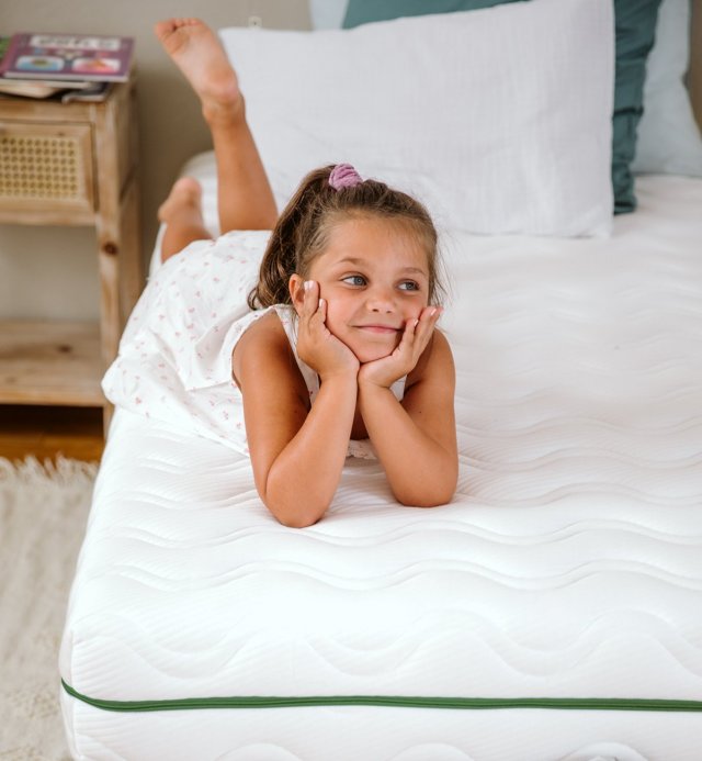 Aloe R children's mattress in recycled polyester fabric available in 90x190cm and 90x200cm sizes