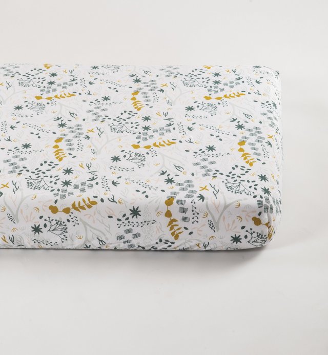 Drap housse lit bébé motifs Yukari douceur en Coton Bio 60x120cm et 70x140cm