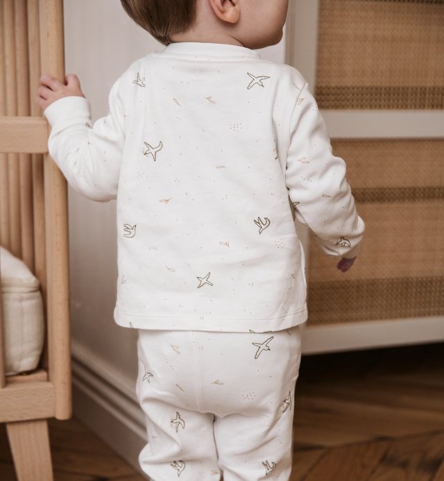 100% GOTS-certified organic cotton 2-piece footless pyjamas for children aged 18 months to 5 years