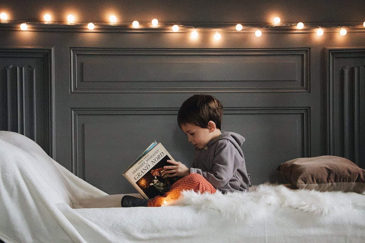 Fino a che età si raccomanda di tenere i bambini nel loro lettino?